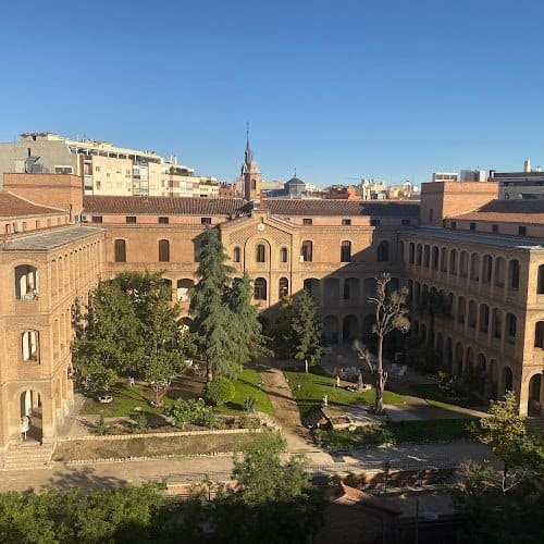 Asilo-de-Ancianos-Hermanitas-de-los-Pobres