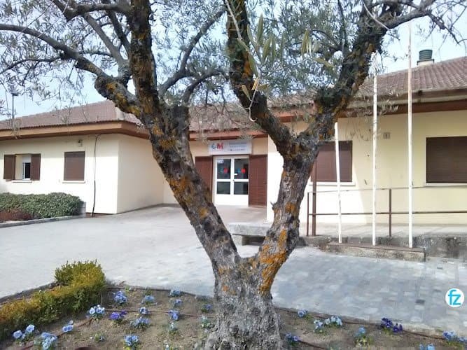 CENTRO-de-MAYORES-Robledo-de-Chavela