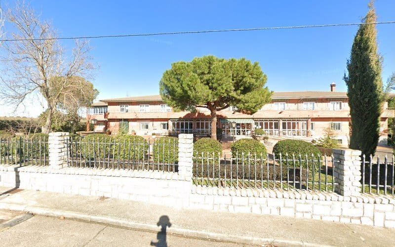 Centro-Residencial-San-Francisco-Asociacion-Edad-Dorada-Menasajeros-de-la-Paz-CLM-Galicia