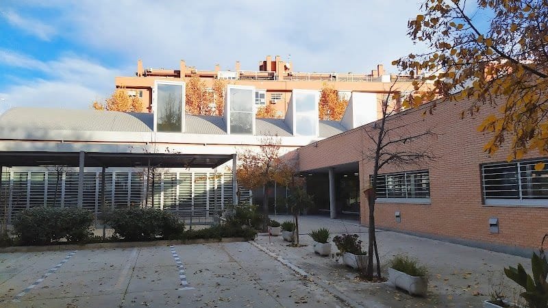 Centro-de-Mayores-La-Platanera