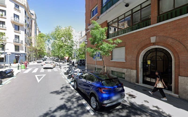 Centros-Residenciales-Estremera-Sa