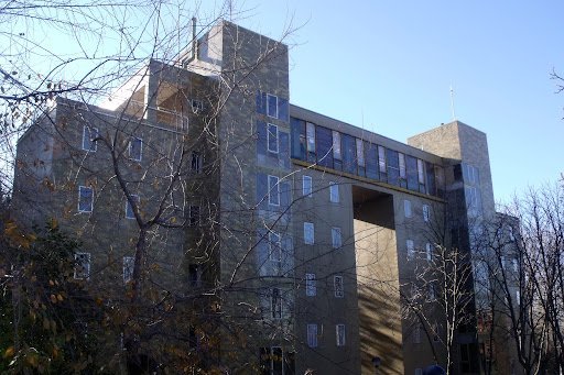 Colegio-Cesar-Carlos