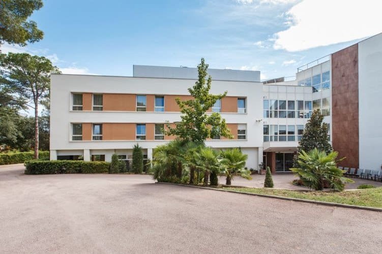 Colisee-Valldoreix-Residencia-y-centro-de-dia-para-personas-Mayores