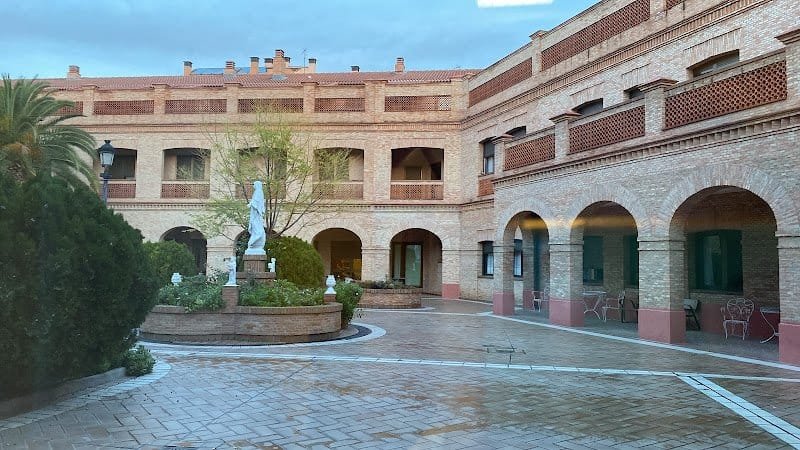 Hermanitas-de-los-Ancianos-Desamparados