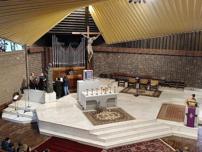 Parroquia-de-San-Luis-De-Los-Franceses