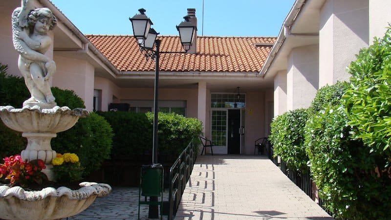 Residencia-Las-Mimosas