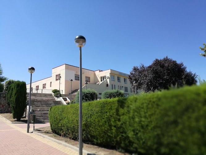 Residencia-Municipal-De-Mayores-CAMPO-REAL