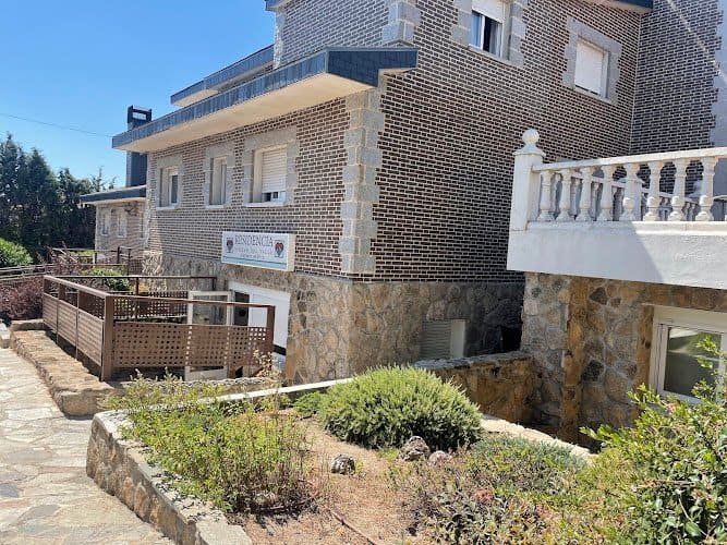 Residencia-Virgen-del-Valle-SL