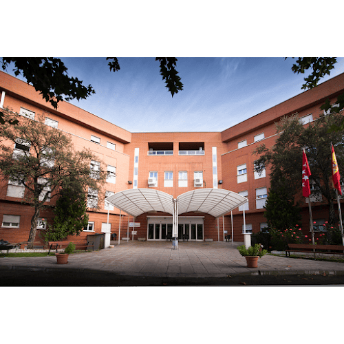 Residencia-de-Mayores-Villaverde-Plata-y-Castanar