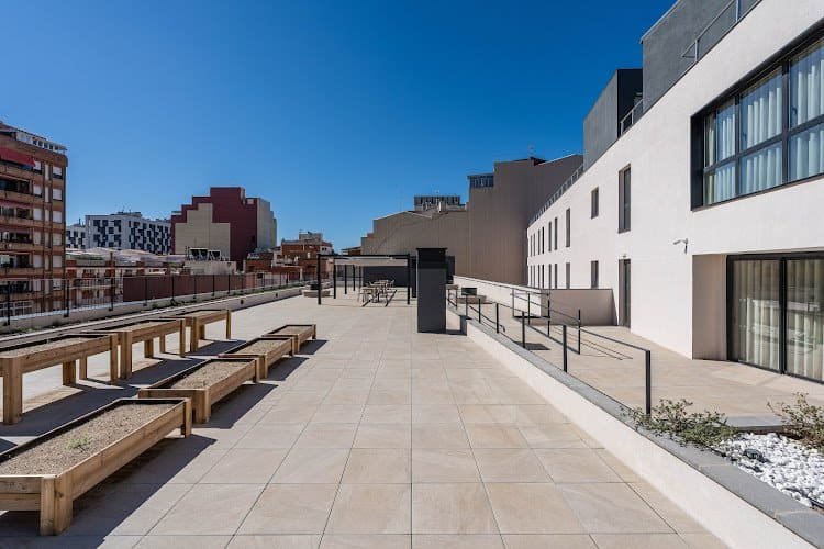 Residencia-i-centre-de-dia-Casa-Badina