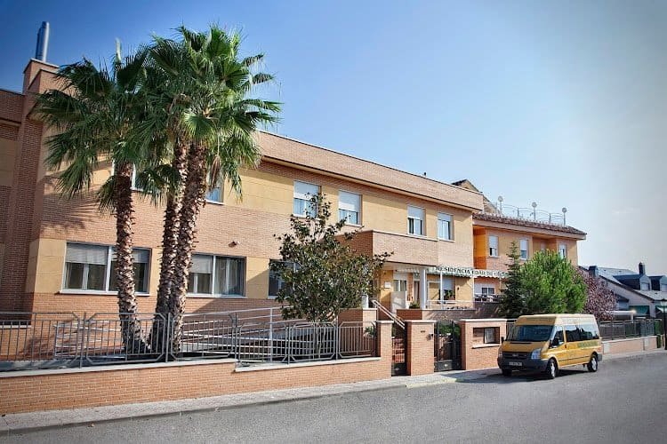 Residencia-y-Centro-de-Dia-Edad-de-Oro