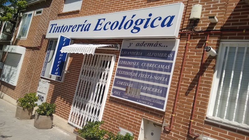 Tintoreria-QueenPress-Aravaca-Tintoreria-Ecologica