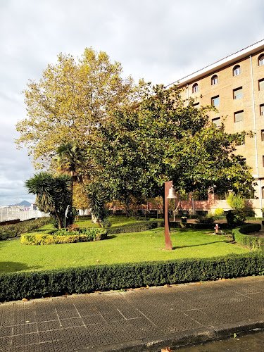 Asilo-En-Bilbao-Hermanitas-de-los-Pobres-Provincia-Barcelona