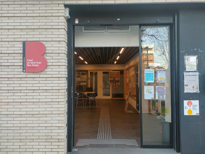 Casal-de-Gent-Gran-Bon-Pastor