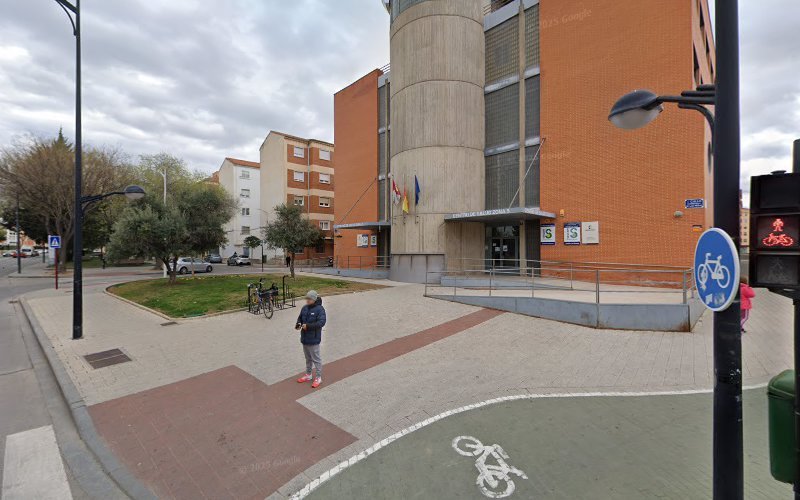 Centro-Base-de-atencion-a-personas-con-discapacidad
