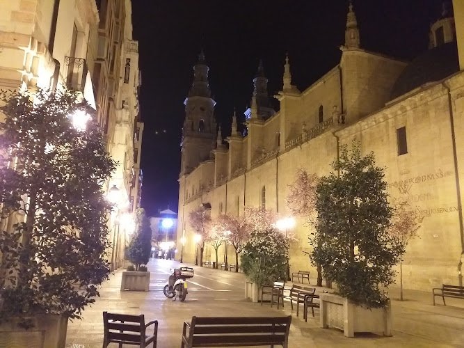 Centro-de-Servicios-Sociales-Casco-Antiguo