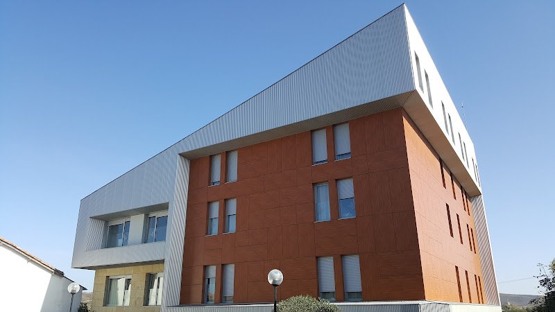 Colisee-Minano-Residencia-y-centro-de-dia-para-personas-Mayores