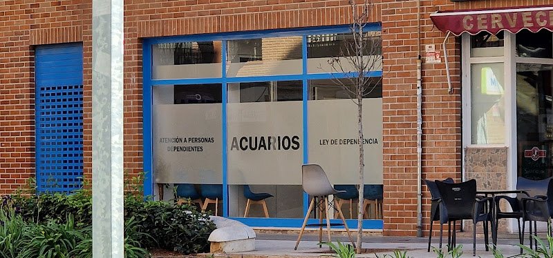 Cuidado-de-personas-Acuarios