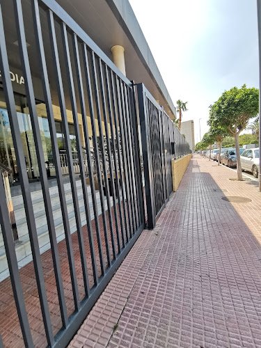 Domus-Cuidado-Al-Dependiente-y-Atencion-Al-Menor