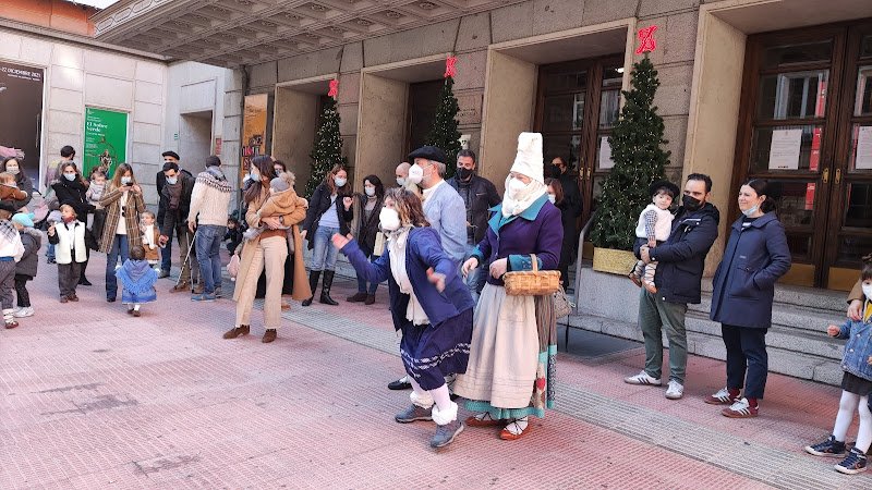 EUSKAL-ETXEAHogar-Vasco-Madrid