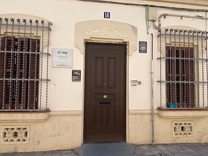 El-Xop-Llar-Residencia-Les-Casetas