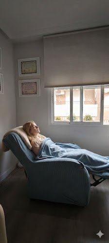 HOLISTICS-ALICANTE-–-Hipnosis-Terapeutica-TRE