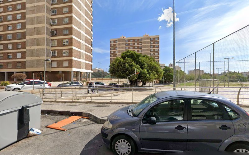 Hoguera-San-Nicolas-de-Bari-y-Benisaudet