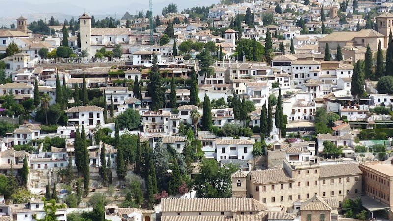 La-Escuelita-Granada