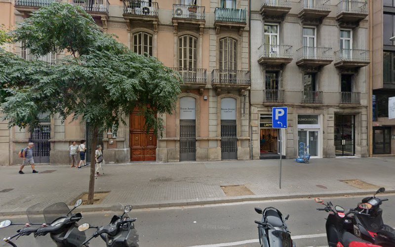 Llar-Residencia-per-a-Gent-Gran-Anna-Gestio-Privada