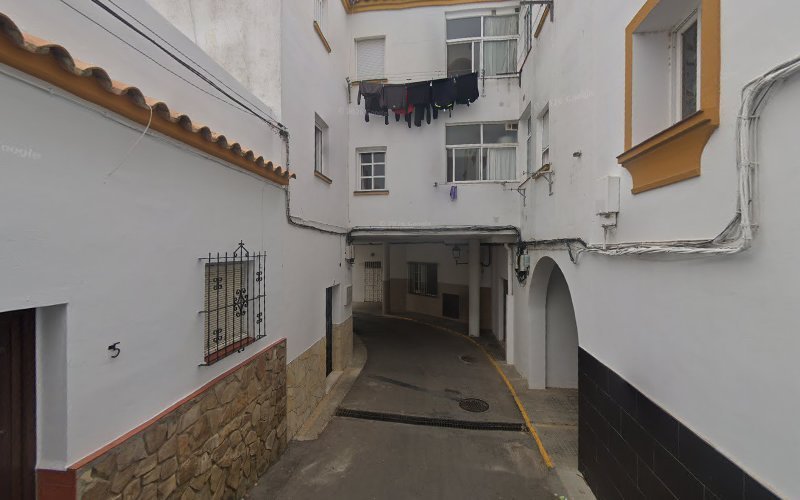 Portal-2-en-Calle-La-Calera