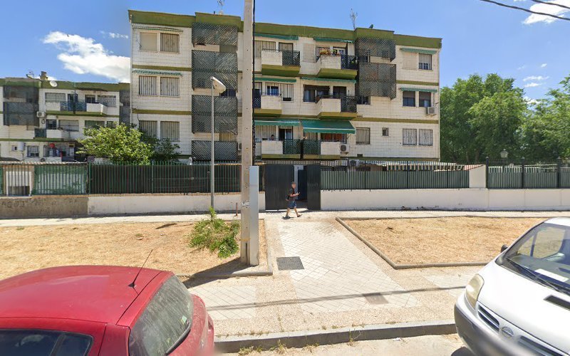 Privada