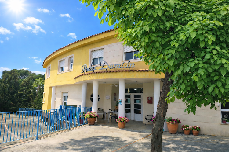 Residencia-3a-edad-Padre-Damian-SL