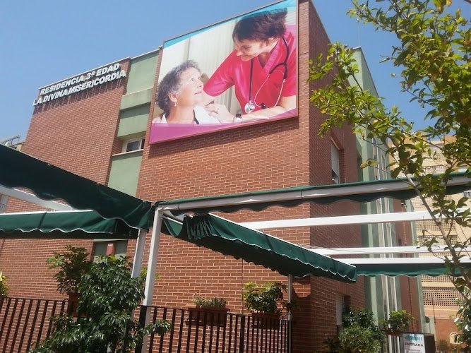 Residencia-3o-Edad-La-Divina-Misericordia