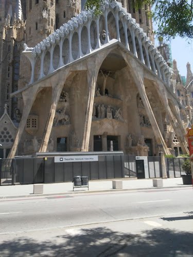 Residencia-Geriatrica-Arco-Iris-I-y-II-Gestio-Privada