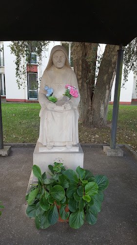 Residencia-Nostra-Senyora-de-Lourdes