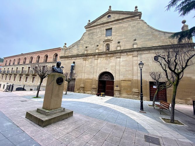 Residencia-Nuestra-Senora-de-Gracia
