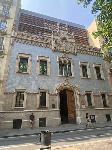 Residencia-de-Gent-Gran-Francesc-Layret