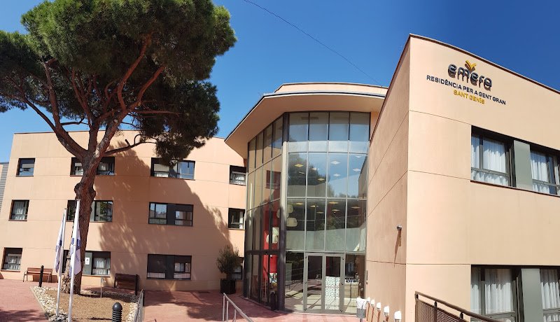 Residencia-de-Mayores-en-Barcelona-Sant-Genis-Emera