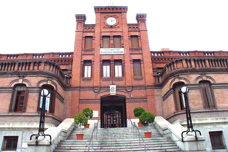 Residencia-de-Tercera-Edad-Fundacion-Catalina-Suarez