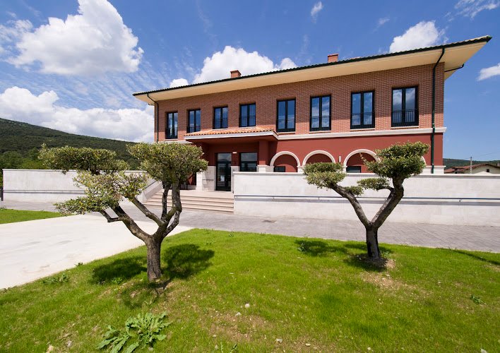Residencia-de-mayores-Puerta-de-Mena