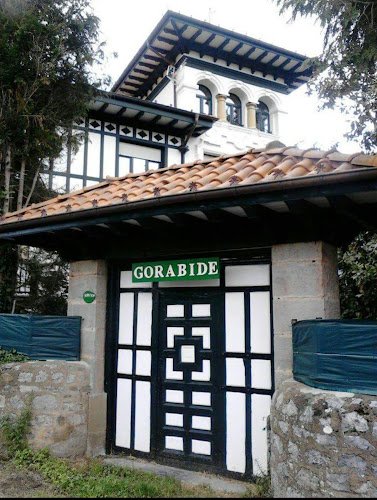 Residencias-Eguzkia-y-Haizea-Gorabide