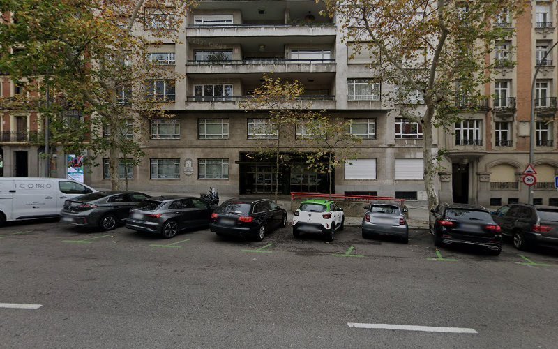 Residencia Triana III