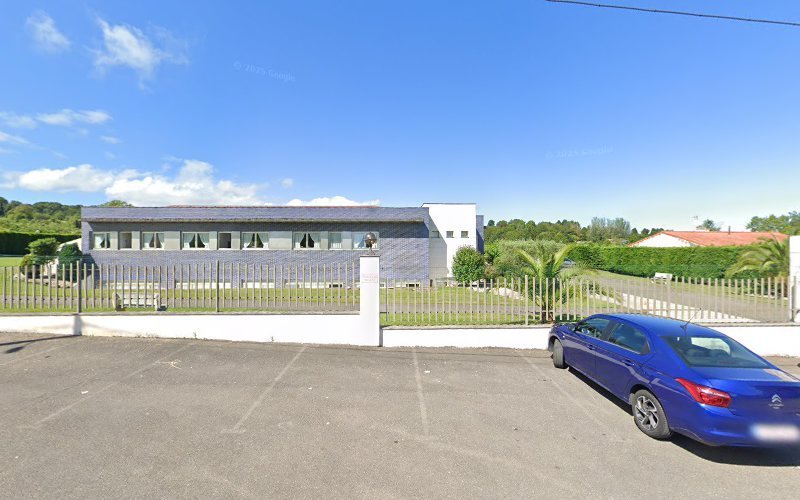 Centro Geriátrico Robles
