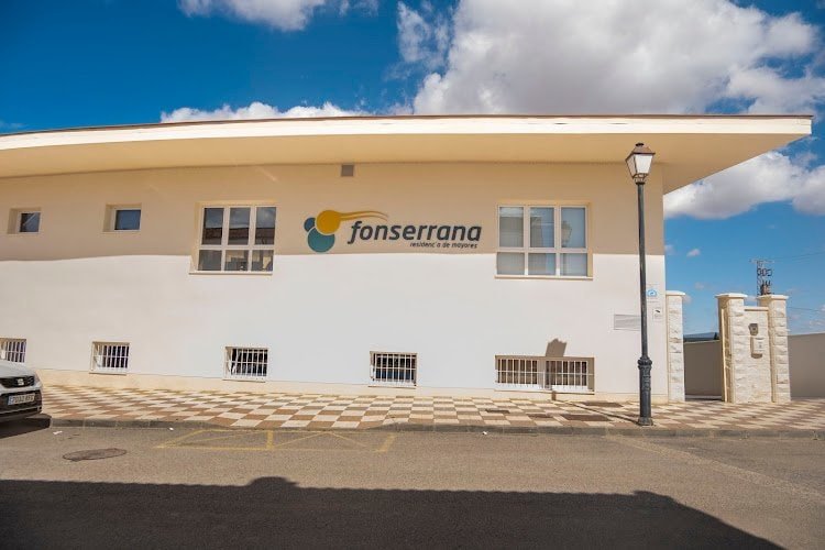 Centro Residencial Fonserrana fuente de piedra