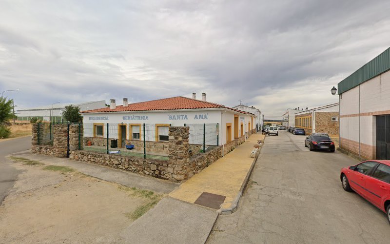 Residencia 3ª edad Santa Ana