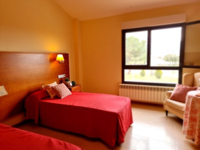 Residencia Aprende a vivir Ortigosa