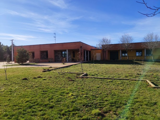 Residencia de mayores el Pinar Luyego