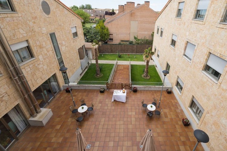 Residencia geriátrica Villamayor