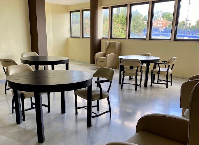 Residencia Mimara Tomares
