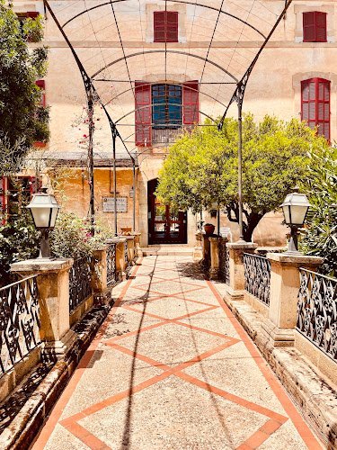 Residencia Posada dels Olors